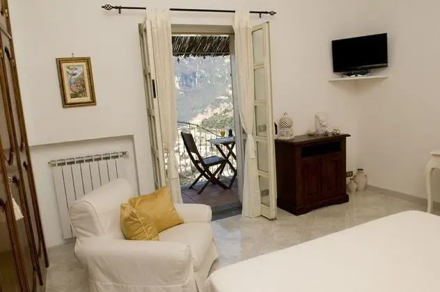Tek Büyük Yataklı Oda, Balkon, Deniz Manzaralı