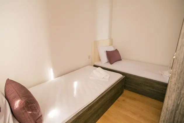 Dört Kişilik Oda, Balkon, Deniz Manzaralı