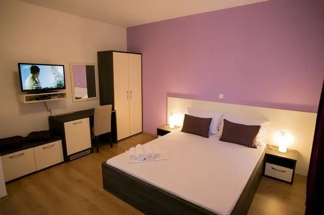 Üç Kişilik Oda, Balkon, Deniz Manzaralı