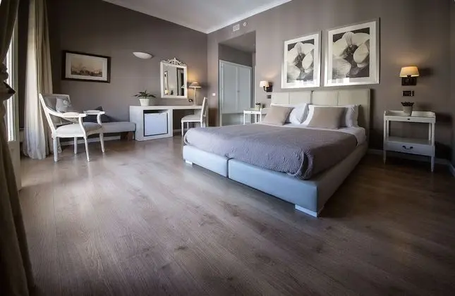 Superior Tek Büyük veya İki Ayrı Yataklı Oda, 1 Çift Kişilik Yatak (Private Bathroom)