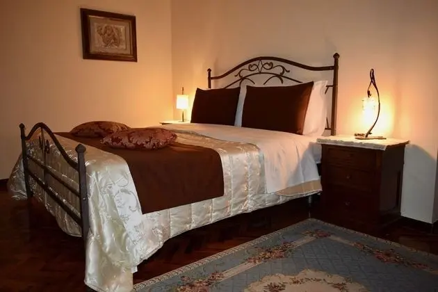 Comfort Tek Büyük Yataklı Oda