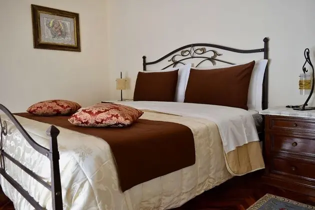 Comfort Tek Büyük Yataklı Oda