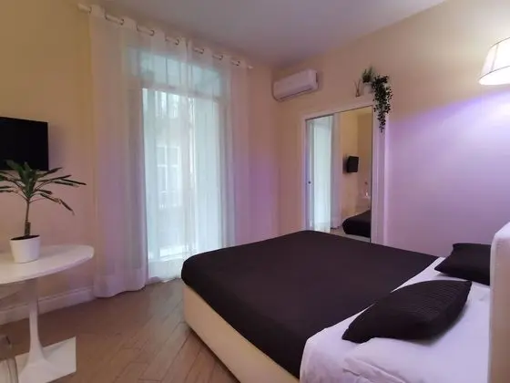 Superior Tek Büyük veya İki Ayrı Yataklı Oda, Ek Bina