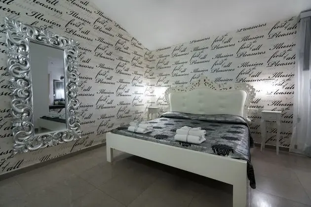 Standard Tek Büyük veya İki Ayrı Yataklı Oda