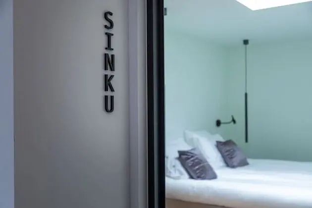 Deluxe Tek Büyük Yataklı Oda (Sinku)