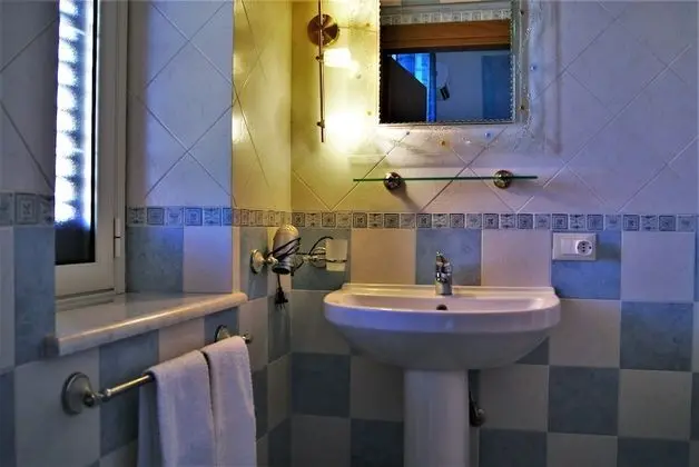 Comfort Tek Büyük Yataklı Oda, 1 Yatak Odası, Banyolu/Duşlu