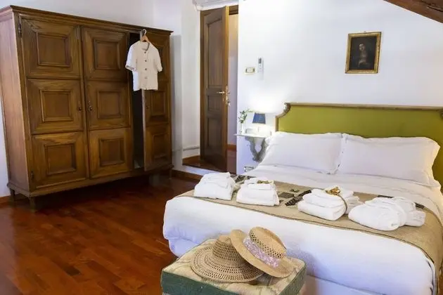 Standard Tek Büyük veya İki Ayrı Yataklı Oda