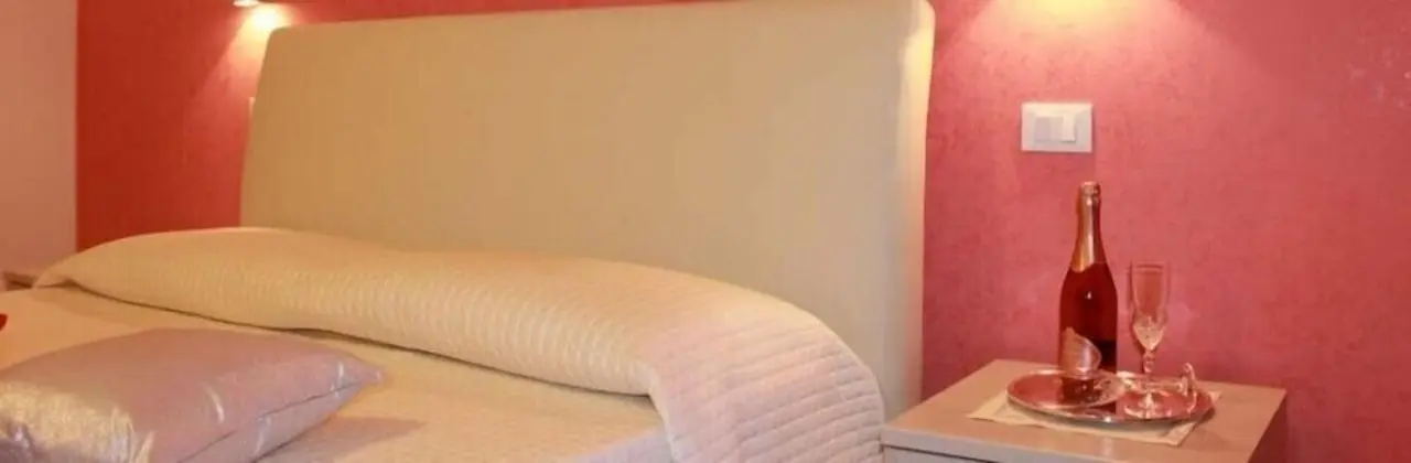 Tek Büyük Yataklı Oda, 1 Büyük (Queen) Boy Yatak