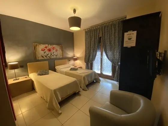 İki Ayrı Yataklı Oda (Private External Bathroom)