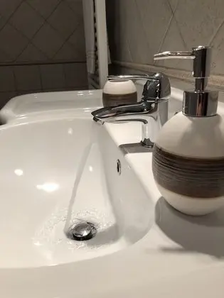 İki Ayrı Yataklı Oda (Private External Bathroom)