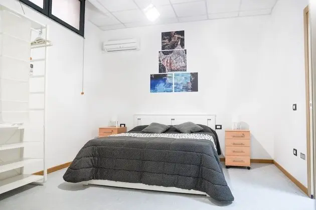 Tek Büyük Yataklı Oda (Grotta Azzurra)