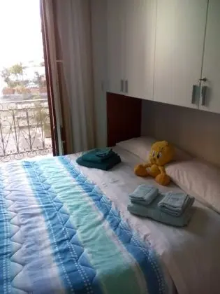 Tek Büyük veya İki Ayrı Yataklı Oda (Blu)