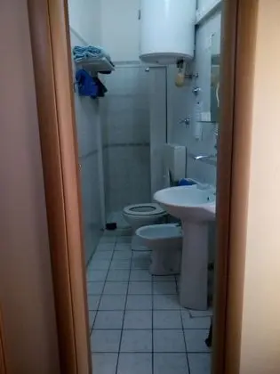 Tek Büyük veya İki Ayrı Yataklı Oda (Blu)