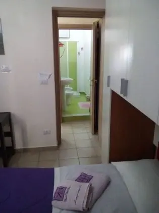 Tek Büyük veya İki Ayrı Yataklı Oda (Viola)