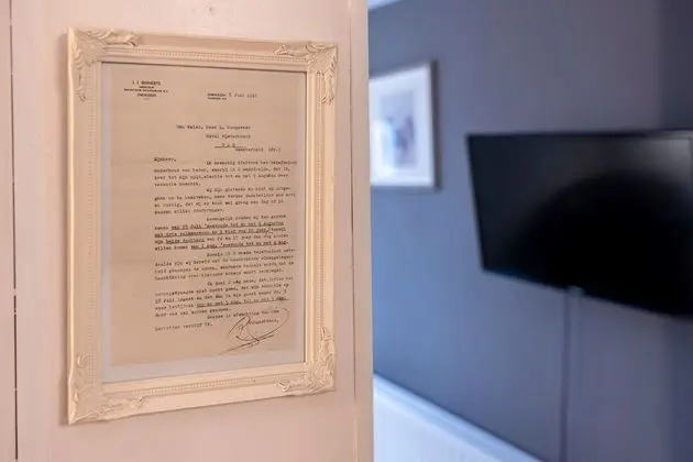 Classic Tek Büyük Yataklı Oda