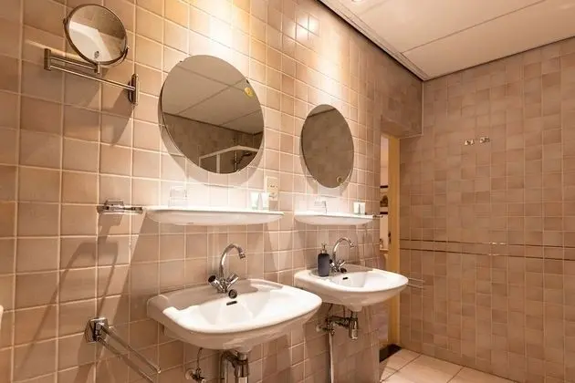 Classic Tek Büyük Yataklı Oda