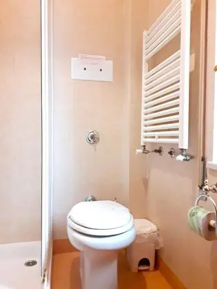 Romantic Tek Büyük Yataklı Oda