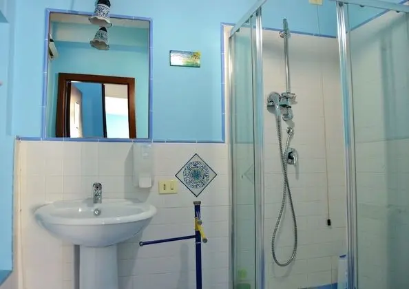 Comfort Dört Kişilik Oda