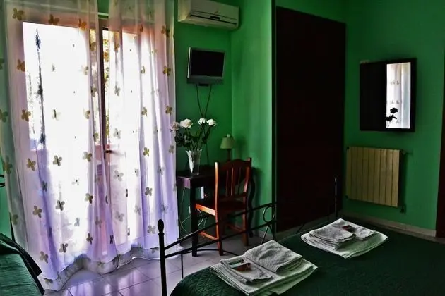 Üç Kişilik Oda, Park Manzaralı