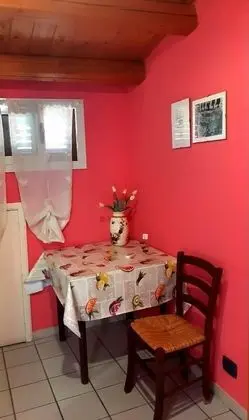 Romantic Tek Büyük Yataklı Oda