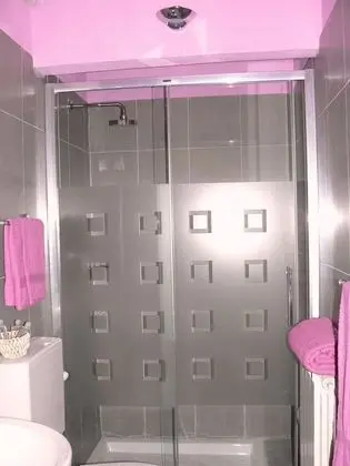 Economy Tek Büyük Yataklı Oda