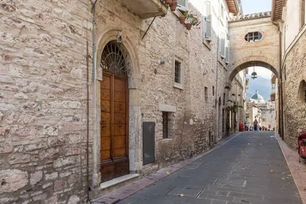 Comfort Tek Büyük Yataklı Oda, 1 Yatak Odası, Özel Banyo, Avlu