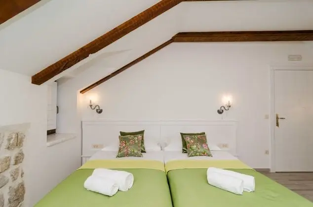 Comfort Tek Büyük veya İki Ayrı Yataklı Oda, Şehir Manzaralı