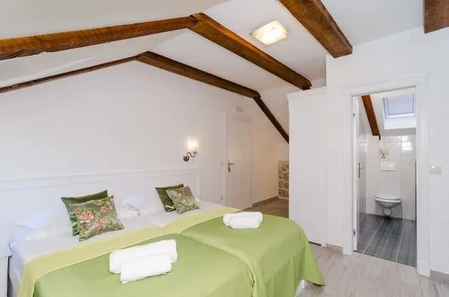 Comfort Tek Büyük veya İki Ayrı Yataklı Oda, Şehir Manzaralı