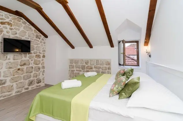 Comfort Tek Büyük veya İki Ayrı Yataklı Oda, Şehir Manzaralı