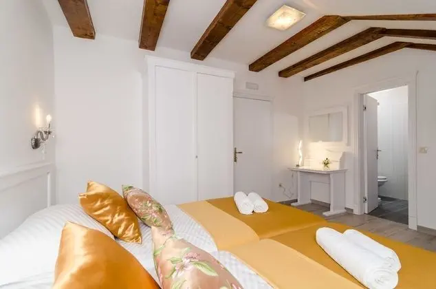 Superior Tek Büyük veya İki Ayrı Yataklı Oda, Şehir Manzaralı