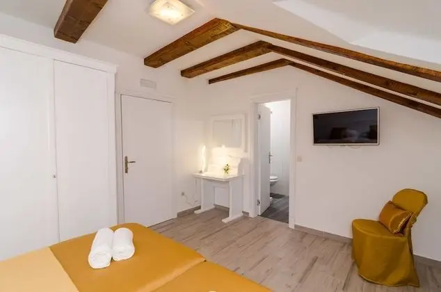 Superior Tek Büyük veya İki Ayrı Yataklı Oda, Şehir Manzaralı