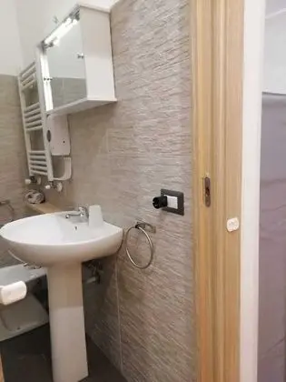 Classic Büyük Yataklı Tek Kişilik Oda