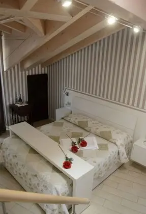 Superior Tek Büyük Yataklı Oda (Tortora)