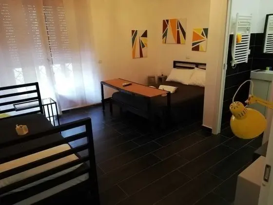 Üç Kişilik Oda