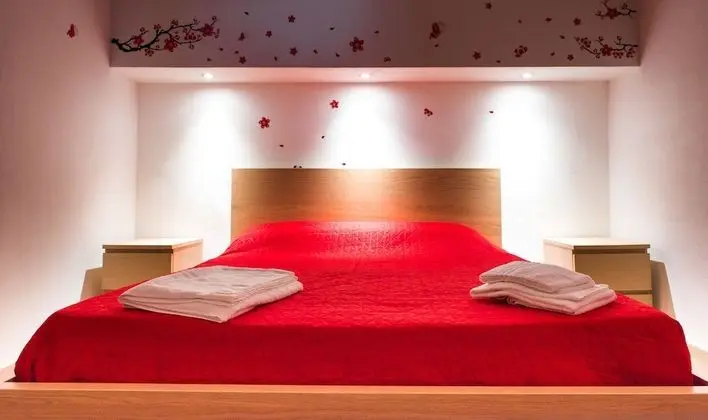 Deluxe Tek Büyük Yataklı Oda, Deniz Manzaralı (Fiori Rossi)