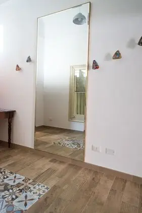 Deluxe Tek Büyük Yataklı Oda, Deniz Manzaralı (Fiori Rossi)