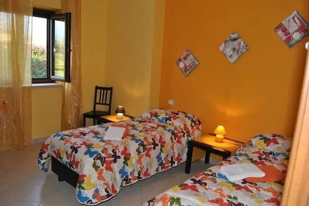 İki Ayrı Yataklı Oda, 2 Tek Kişilik Yatak, Özel Banyo, Bahçe Manzaralı