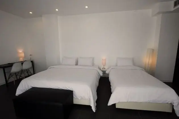 Triple Room (1 Double and 1 Single Bed)(Adults Only)