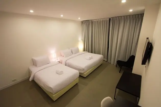 Triple Room (1 Double and 1 Single Bed)(Adults Only)