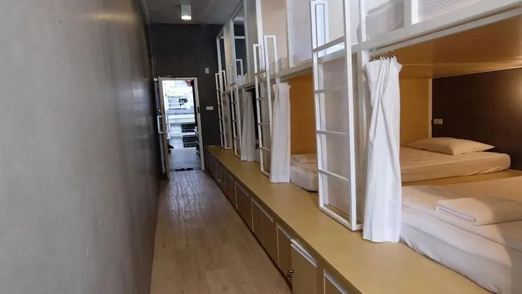 Deluxe Ortak Ranzalı Oda, Karma Ranzalı Oda