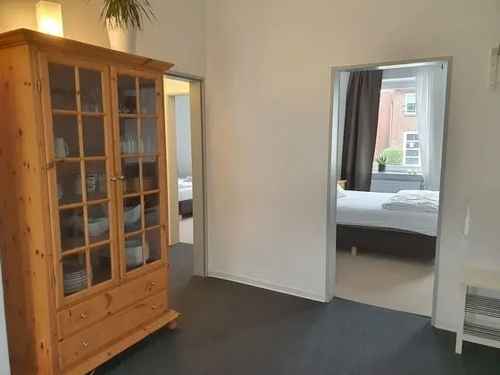 Classic Tek Büyük Yataklı Oda, Banyolu/Duşlu, Şehir Manzaralı (Zimmer 1)