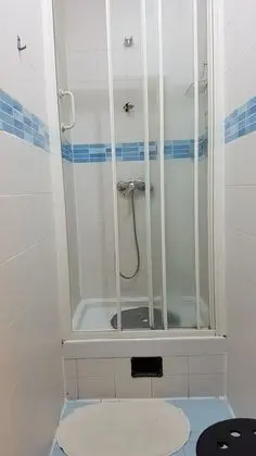 Classic Tek Büyük Yataklı Oda, Ortak Banyo