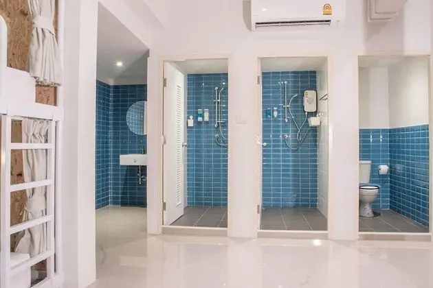 Mixed Dormitory