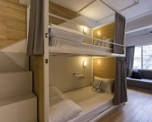 10 Beds Female Dorm