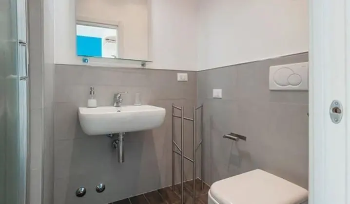 Tek Büyük Yataklı Oda, Balkon (Pupi)