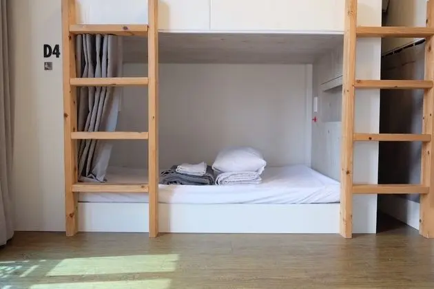 Ortak Ranzalı Oda, Sadece erkekler için (4 persons)