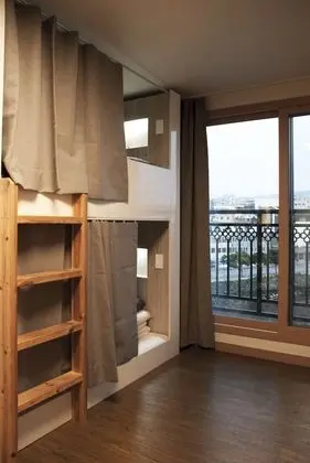 Ortak Ranzalı Oda, Sadece erkekler için (4 persons)