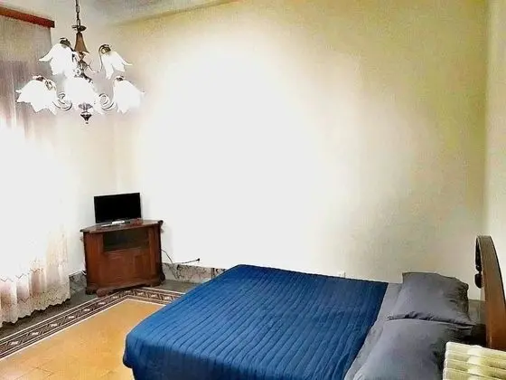 Tek Büyük Yataklı Oda, Balkon