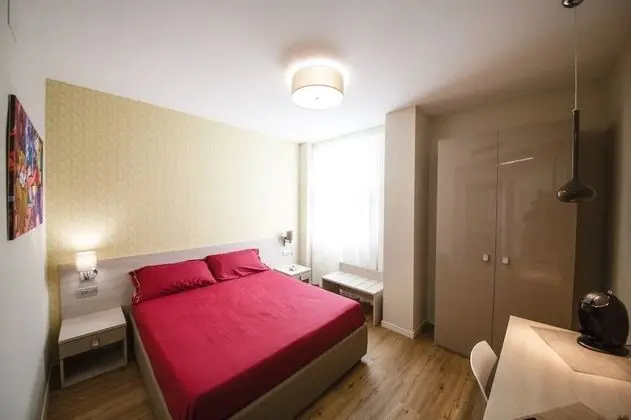 Tek Büyük Yataklı Oda, 1 Büyük (Queen) Boy Yatak, Engellilere Uygun, Sigara İçilmez