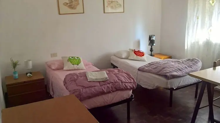 İki Ayrı Yataklı Oda, 2 Tek Kişilik Yatak, Mutfak